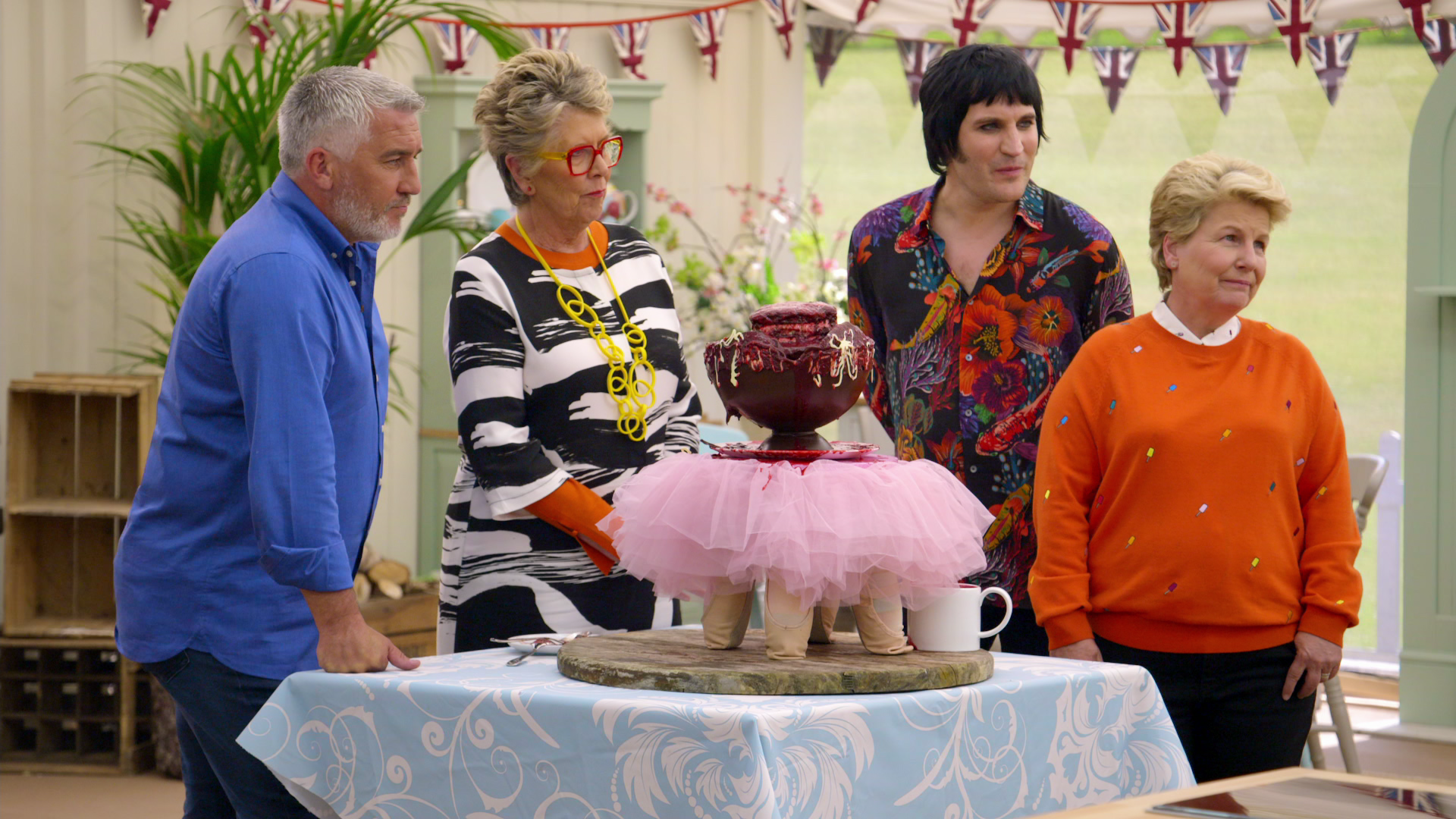 Paul Hollywood, Prue Leith,&nbsp;Noel Fielding, and Sandi Toksvig in The Great British Baking Show Season 8&nbsp;