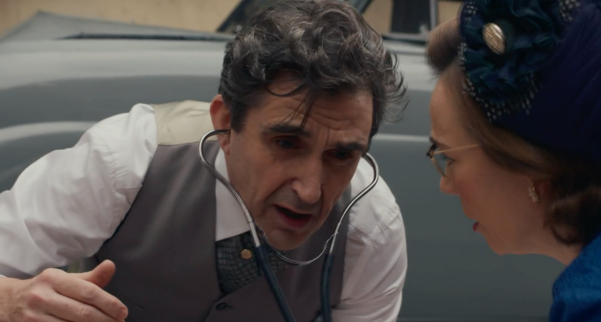 Dr. Turner (Stephen Gann) and Shelagh Turner (Laura Main) as they prepare for an emergency C-section.