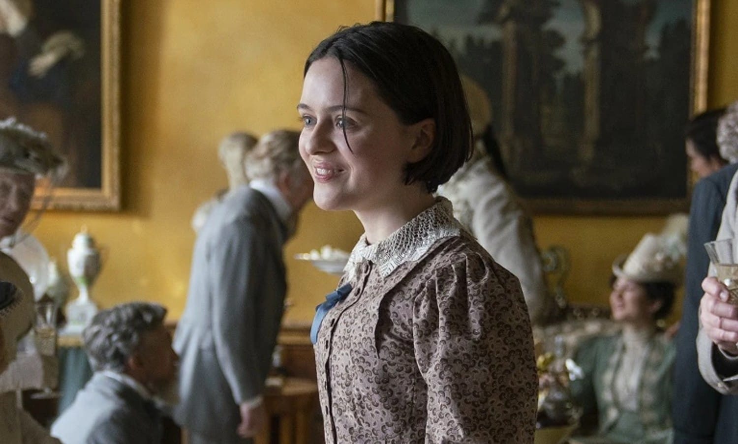 Viola Prettejohn as Myrtle in a drawing room in The Nevers Season 1