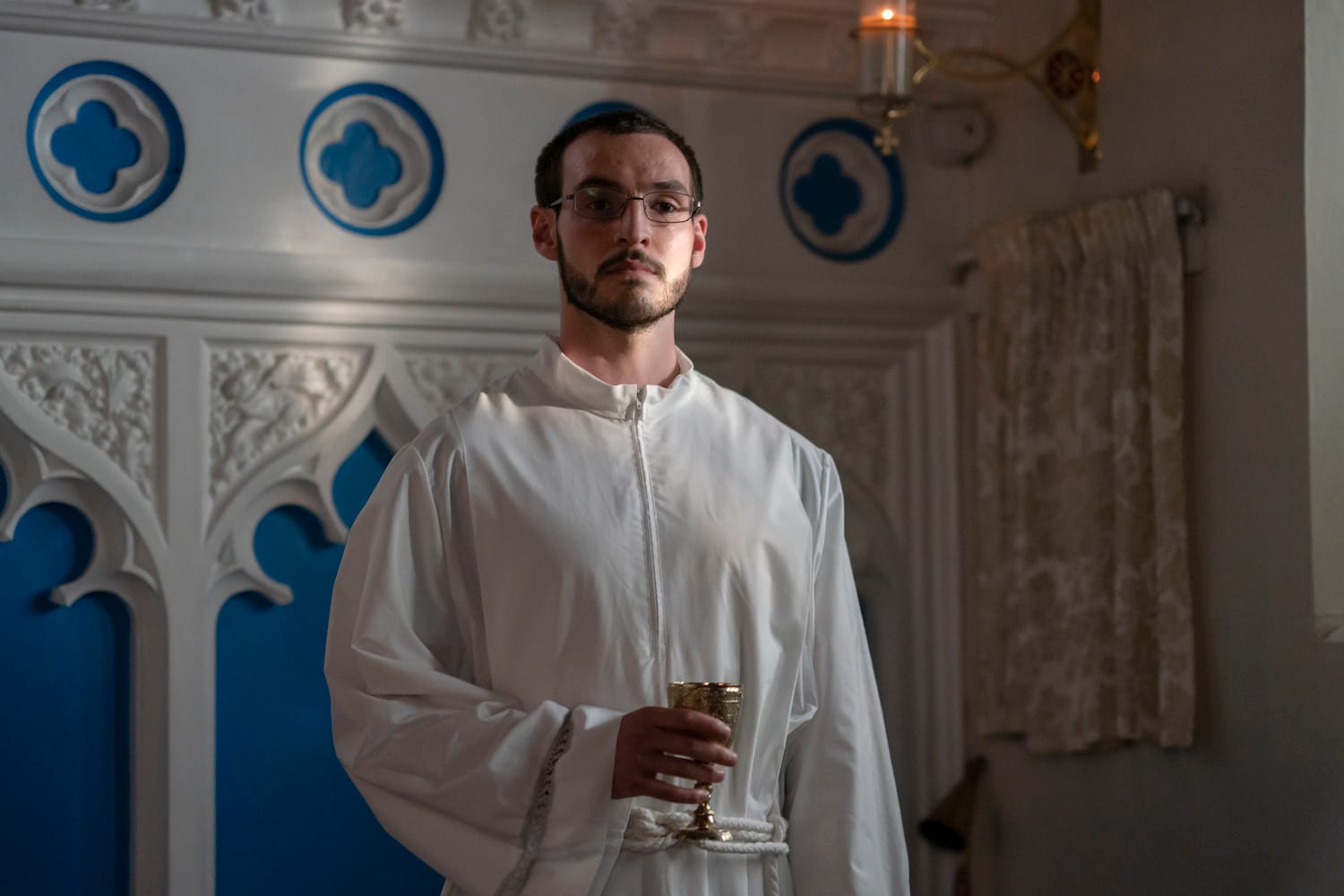 Éanna Hardwicke in "The Sixth Commandment"