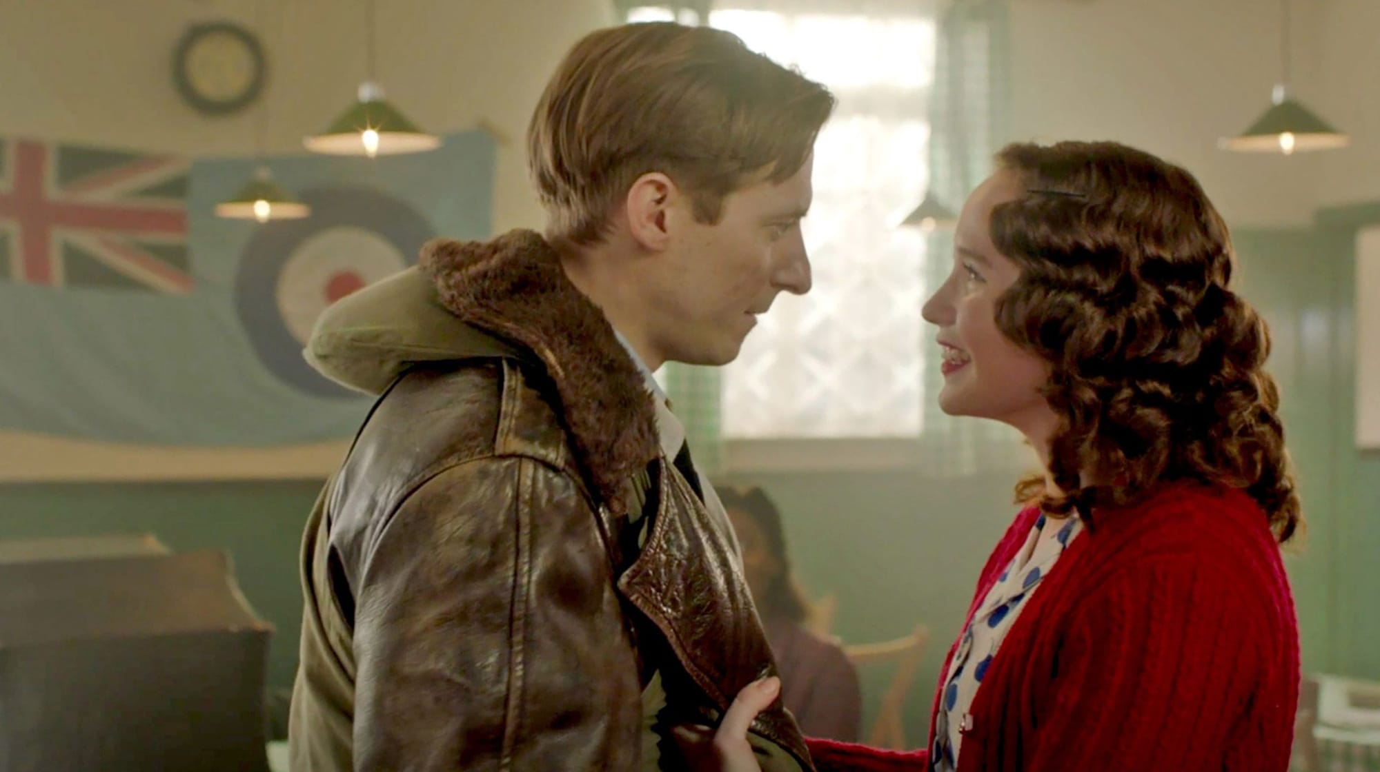 Arthur Darvill as Vernon and Julia Brown as Lois in World On Fire Season 1