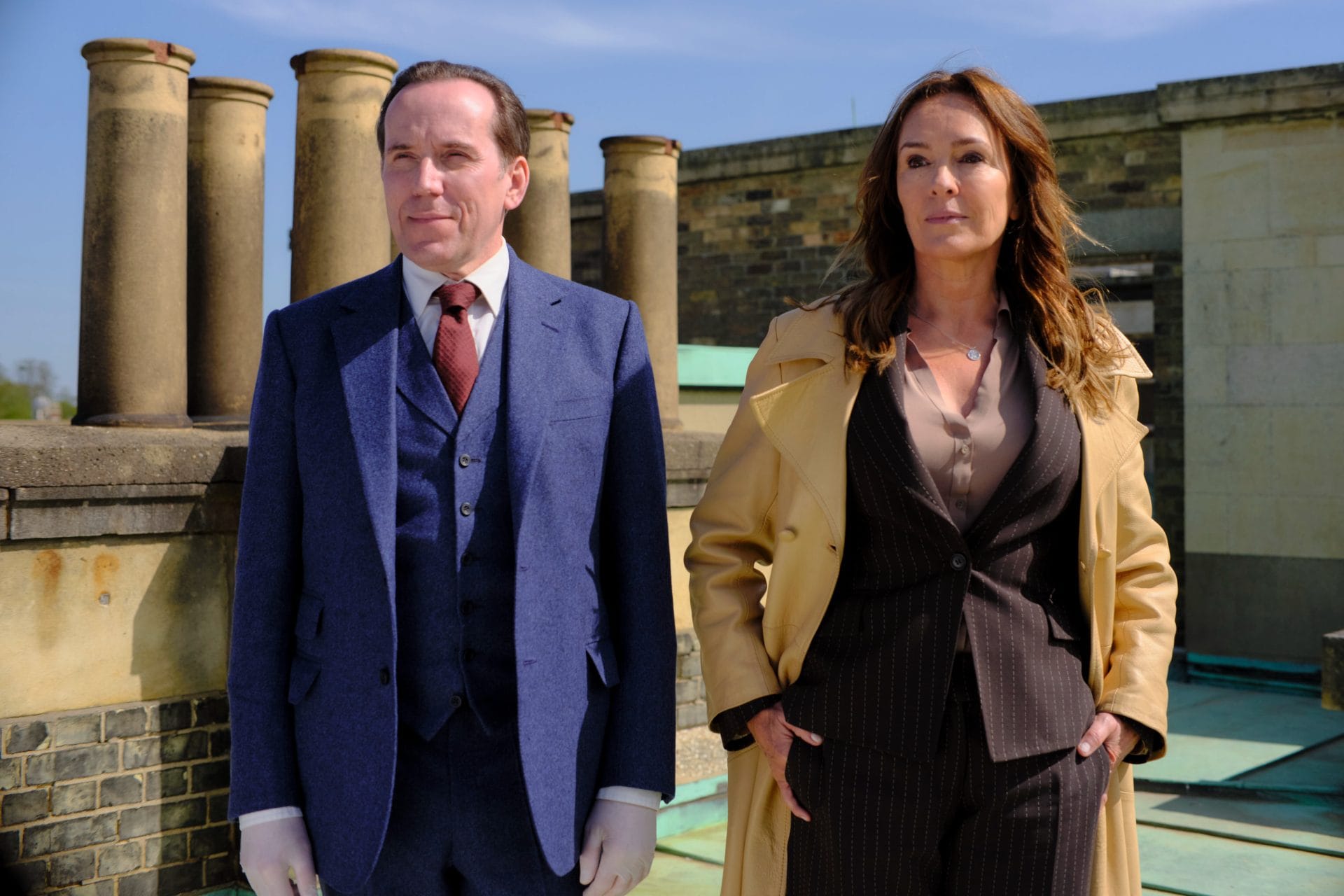 Ben Miller as Professor Jasper Tempest and&nbsp;Juliet Aubrey as Christina Brand in 'Professor T' Season 2