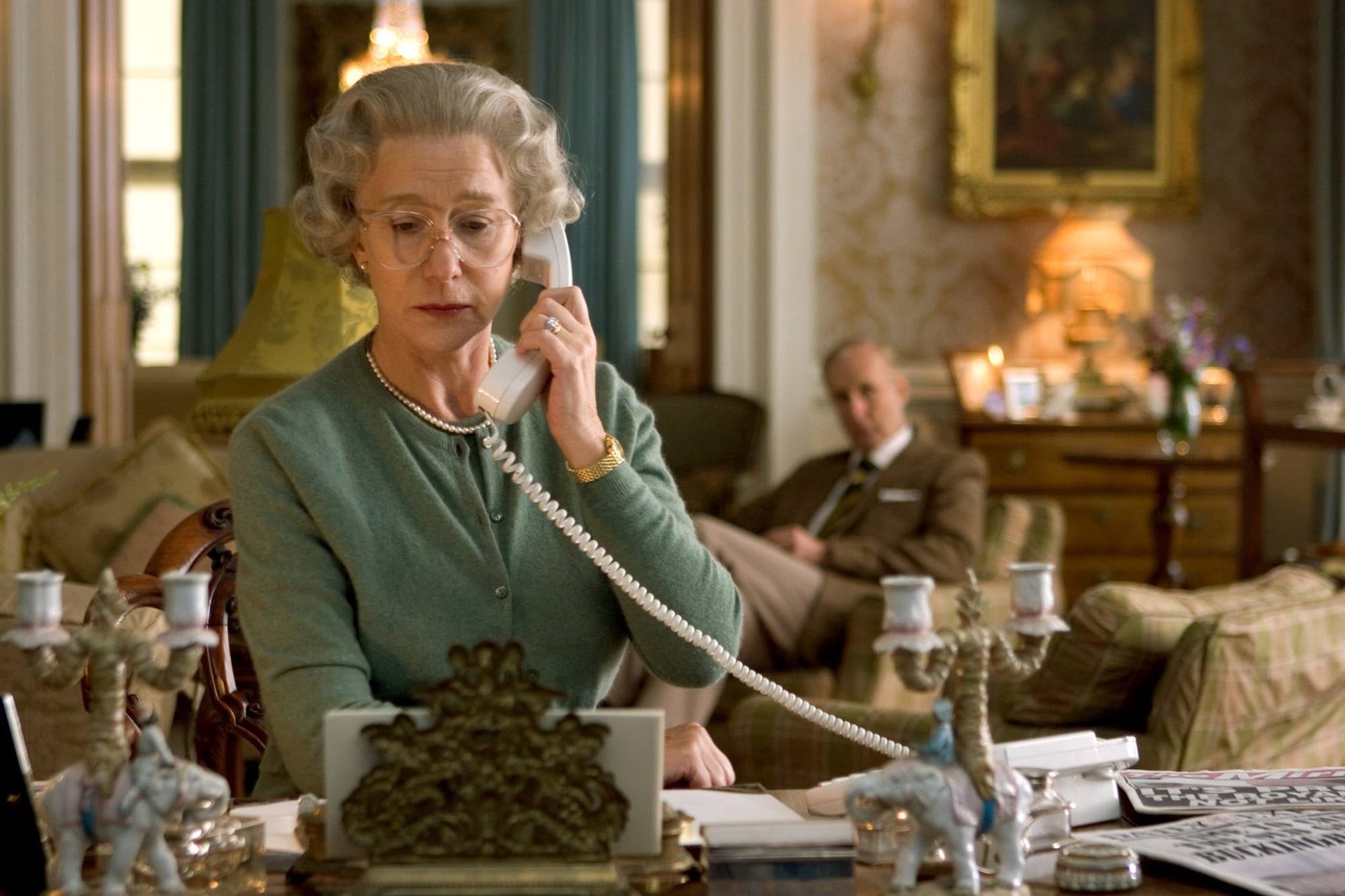 Helen Mirren and James Cromwell in "The Queen"