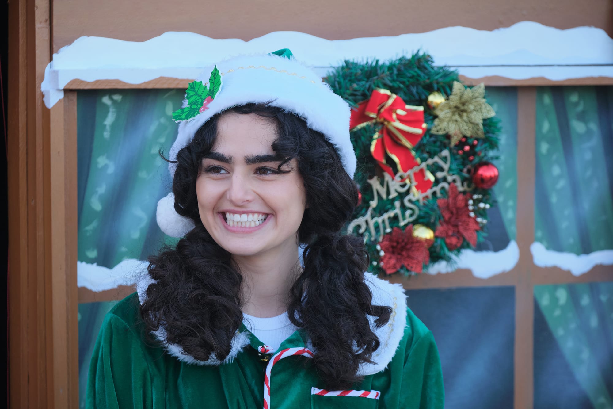 Melina Sinadinou as Zoe Williams in 'Beyond Paradise' Christmas Special 2023