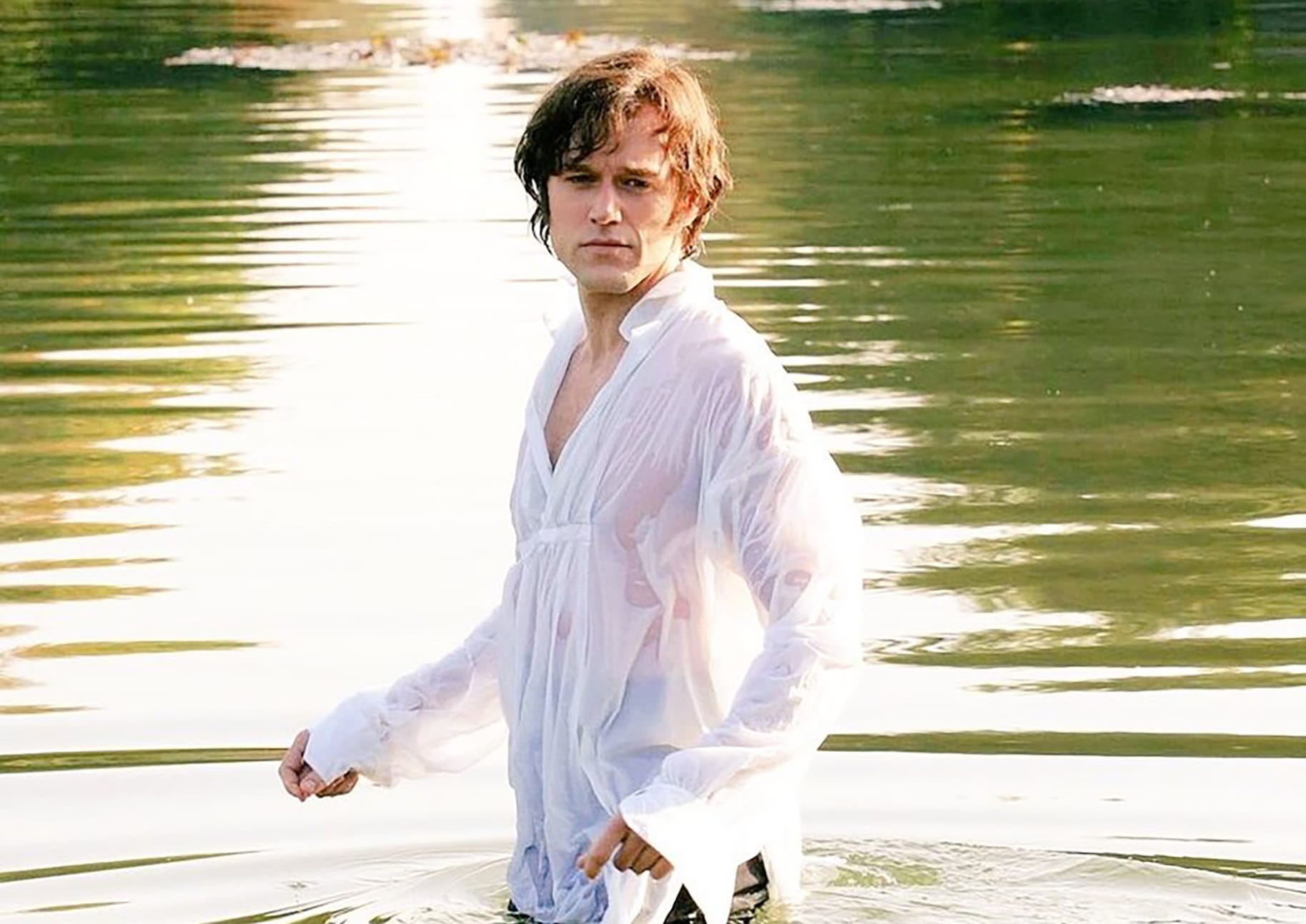 Elliot Cowan as Fitzwilliam Darcy in 'Lost in Austen'