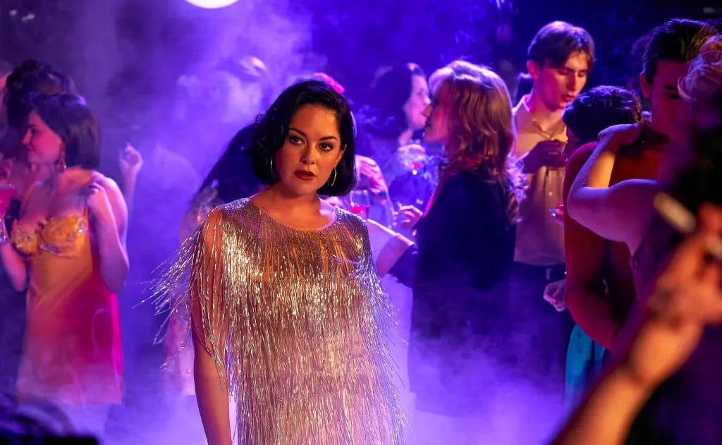 Sarah Greene as Dee Dee Harrison in Sexy Beast Season 1