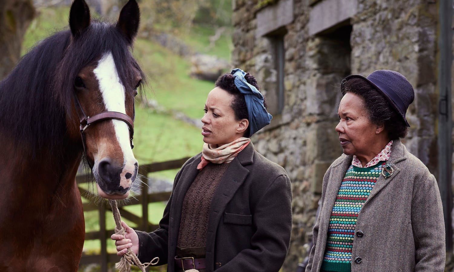 Farmers Cleo Sylvestre) (Cat Simmons), Ann Chapman (Grace Chapman) and their horse Teazel.