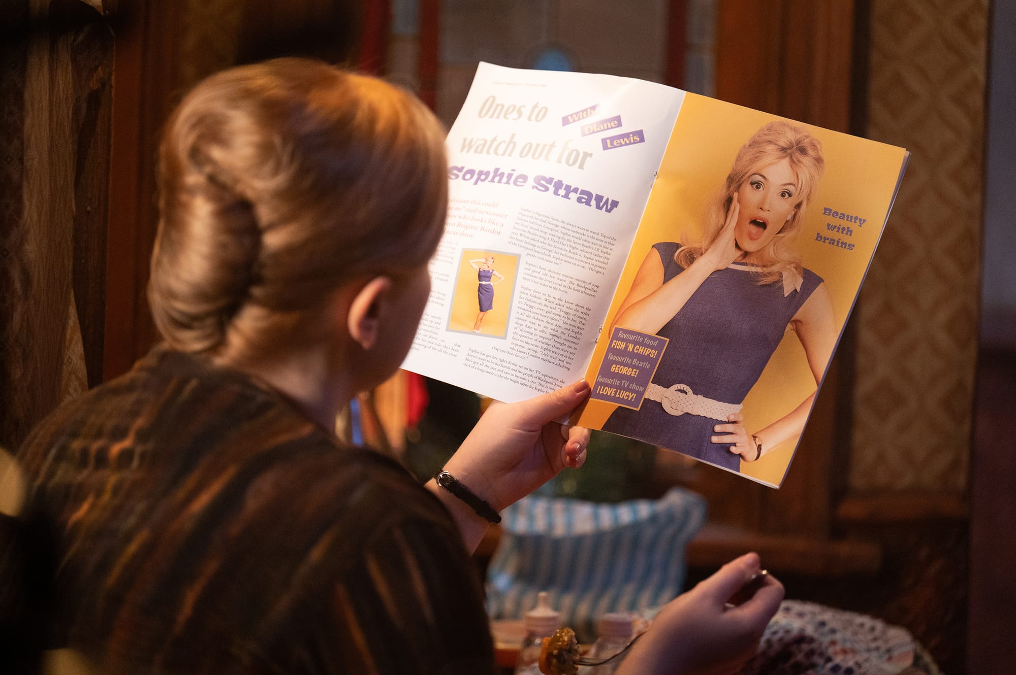 Alexa Davies as Marge looking at Gemma Arterton as Sophie Straw in Funny Woman Season 1