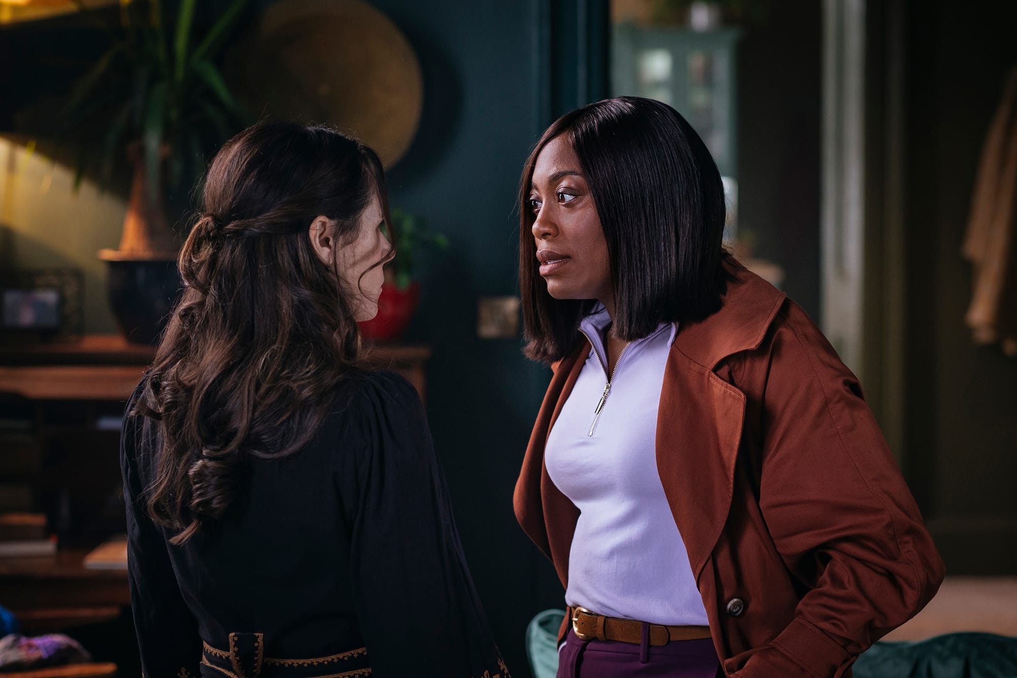 Elaine Cassidy as Sarah Fenn, Stephanie Levi-John as Maggie Knight in 'Sanctuary: A Witch's Tale' Season 1