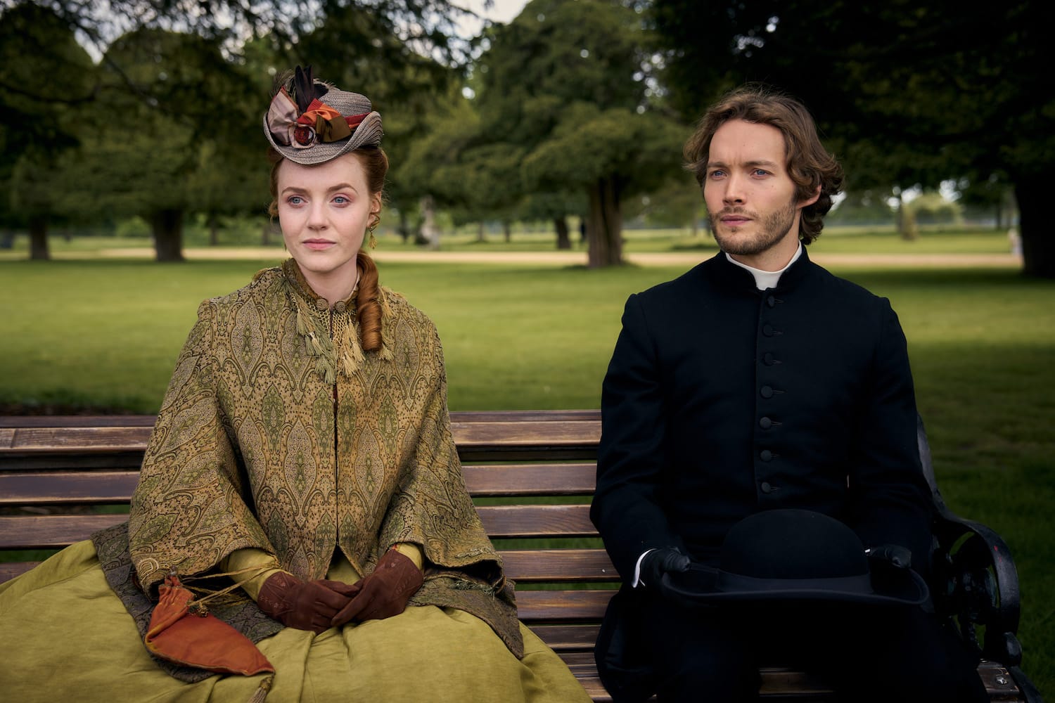 Harriet Slater and Toby Regbo in "Belgravia: The Next Chapter" 