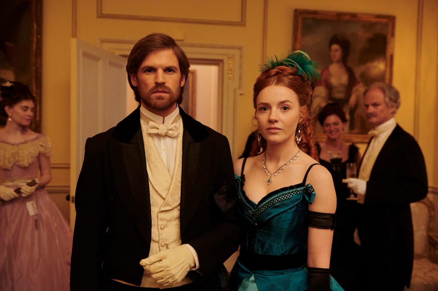 Benjamin Wainwright and Harriet Slater in "Belgravia: The Next Chapter"