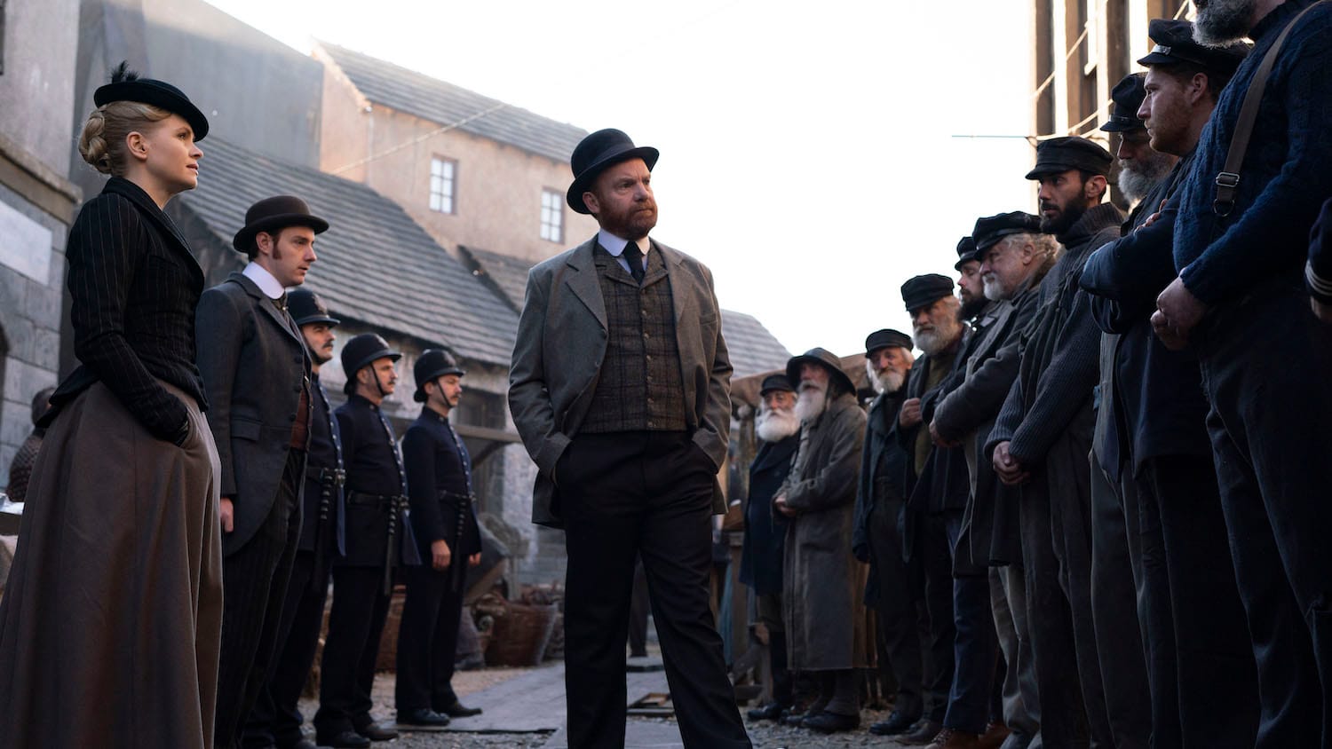 Tim Chipping Kate Phillips and Evan McCabe in "Miss Scarlet &amp; The Duke" Season 4