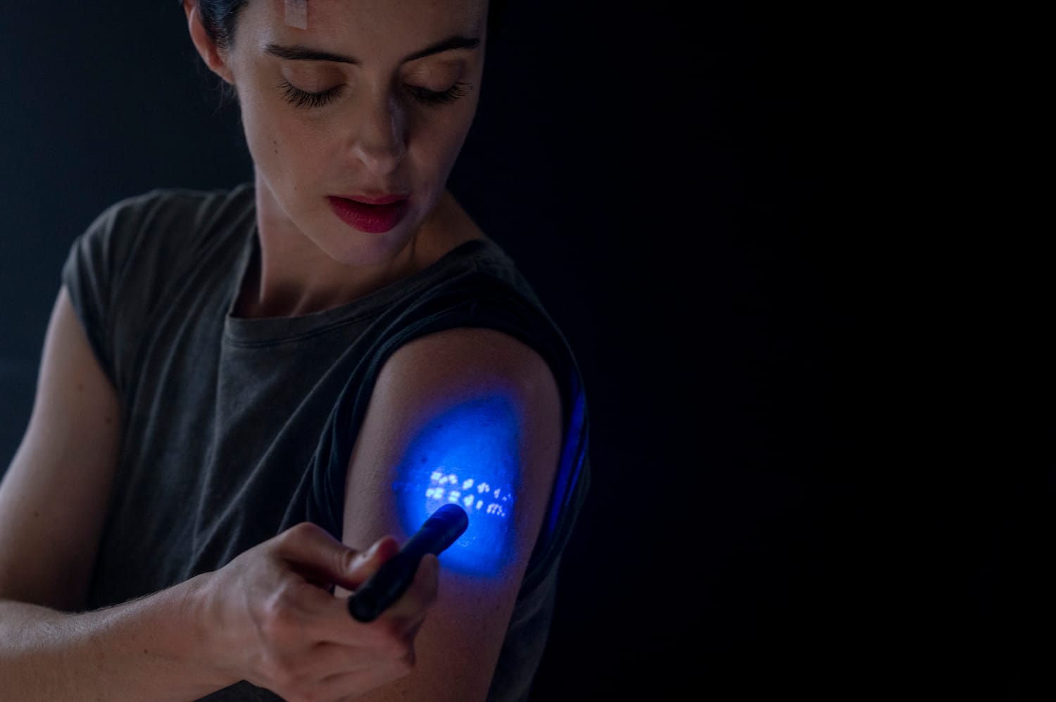 Krysten Ritter in "Orphan Black: Echoes"