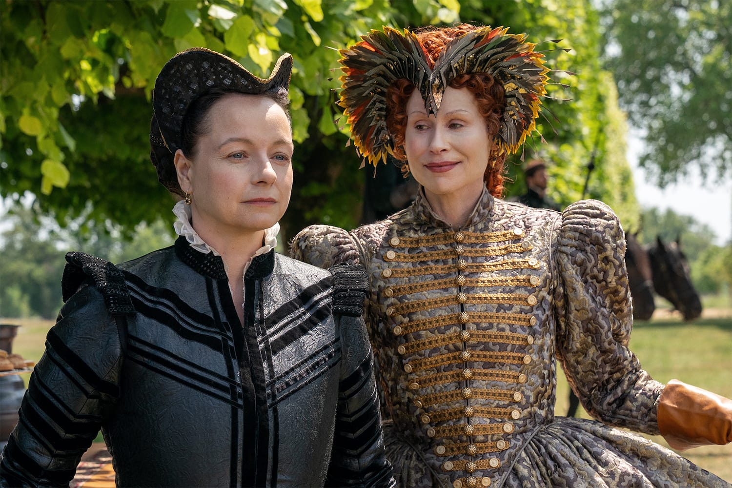 Samantha Morton and Minnie Driver in "The Serpent Queen" Season 2