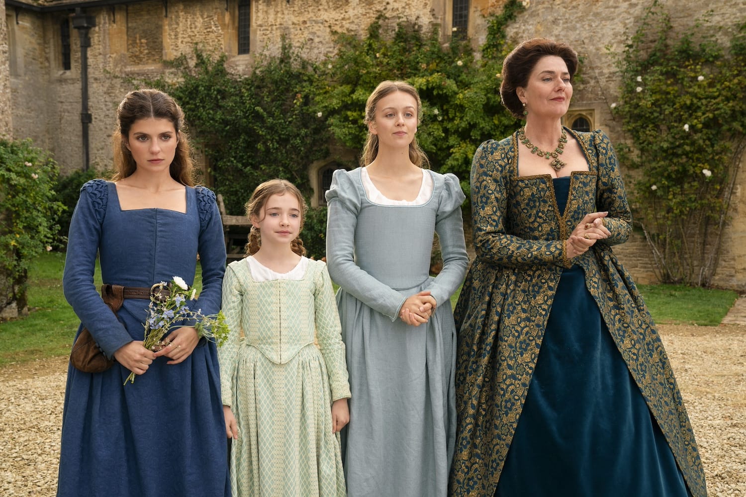 Jane (Emily Bader), Margaret (Robyn Betteridge) Katherine (Isabelle Brownson) and Lady Frances Grey (Anna Chancellor).