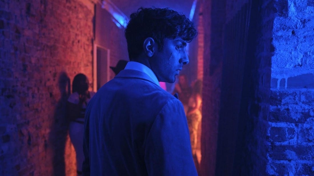 Oliver Grant (Rishi Ruan).