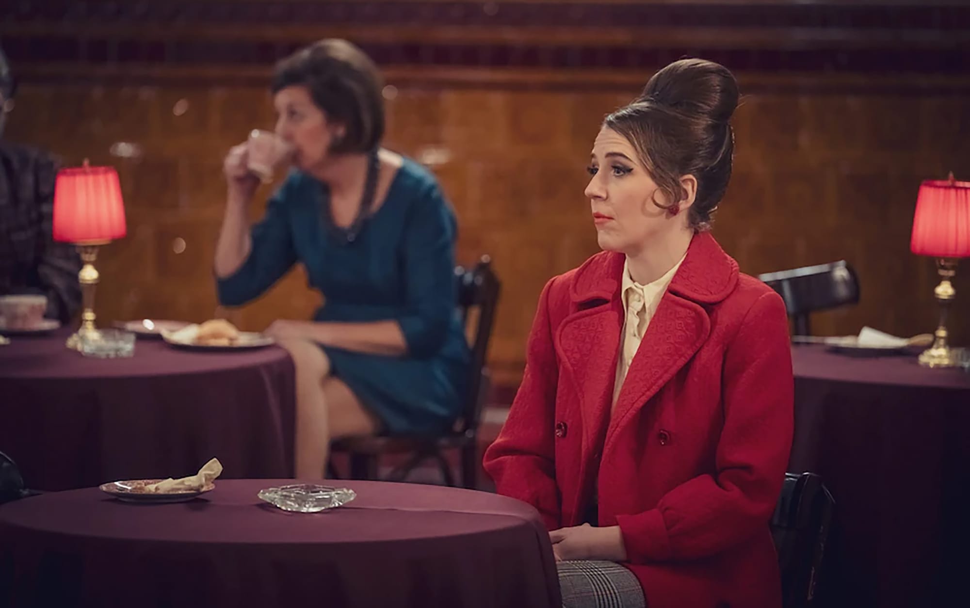 Gemma Whelan as Lynda Jay in 'Funny Woman' Season 2