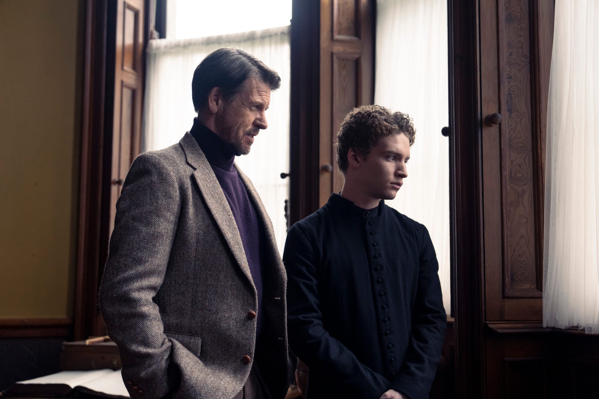 George Gregory (Lloyd Owen) and Raphael Arbuthnot (Charlie Cain).