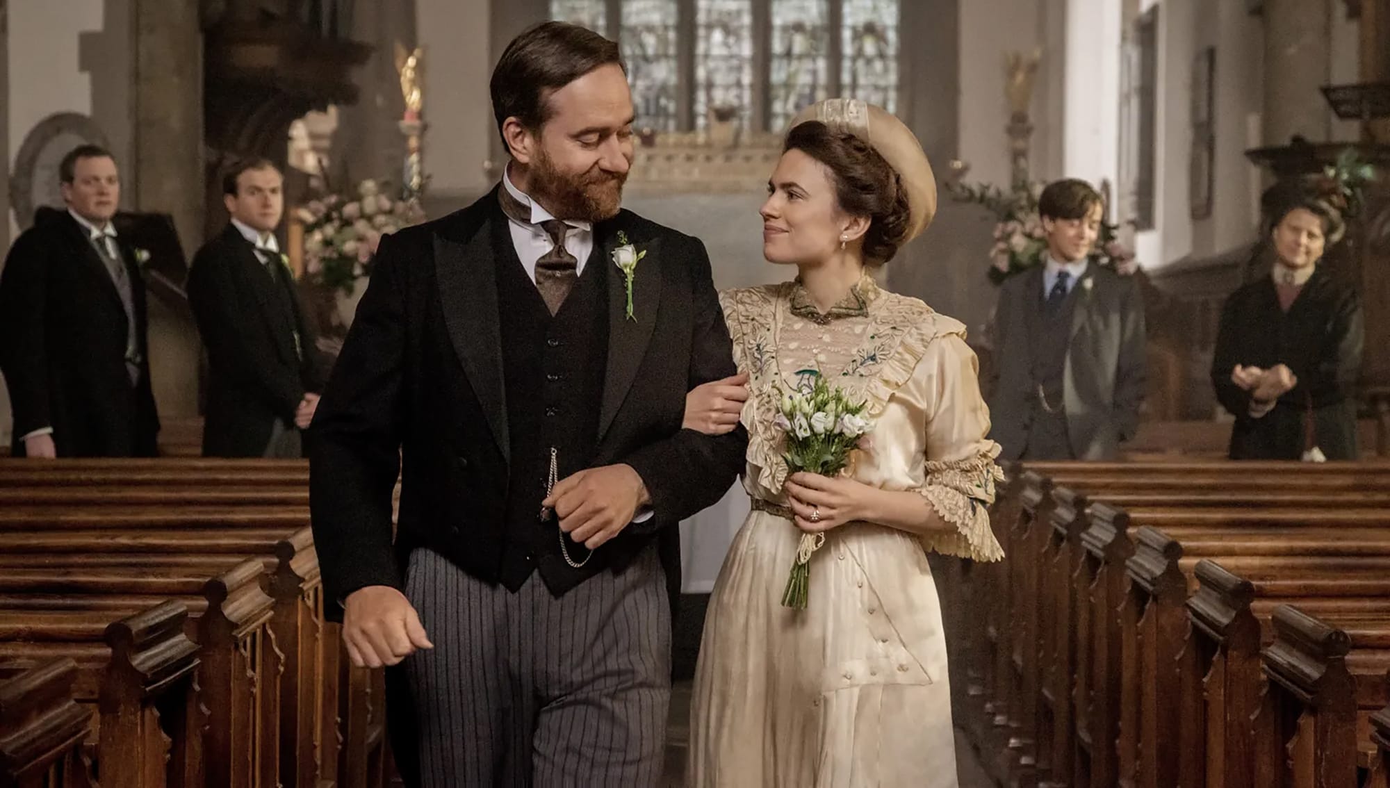 &nbsp;Matthew Macfadyen and Hayley Atwell as Henry and Margaret Wilcox in 'Howards End'