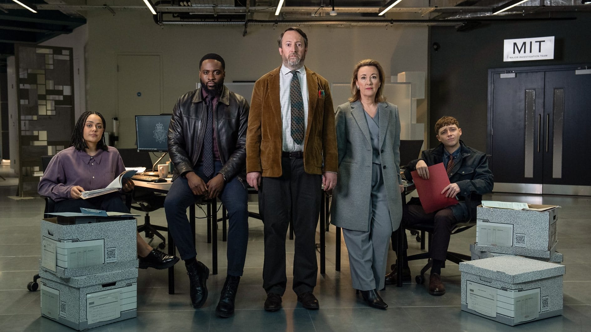 Izuka Hoyle as DS Alice Finch, Dipo Ola as DI Russell Carter, David Mitchell as John ‘Ludwig’ Taylor, Dorothy Atkinson as DCS Carol Shaw, Gerran Howell as DC Simon Evans in 'Ludwig' Season 1