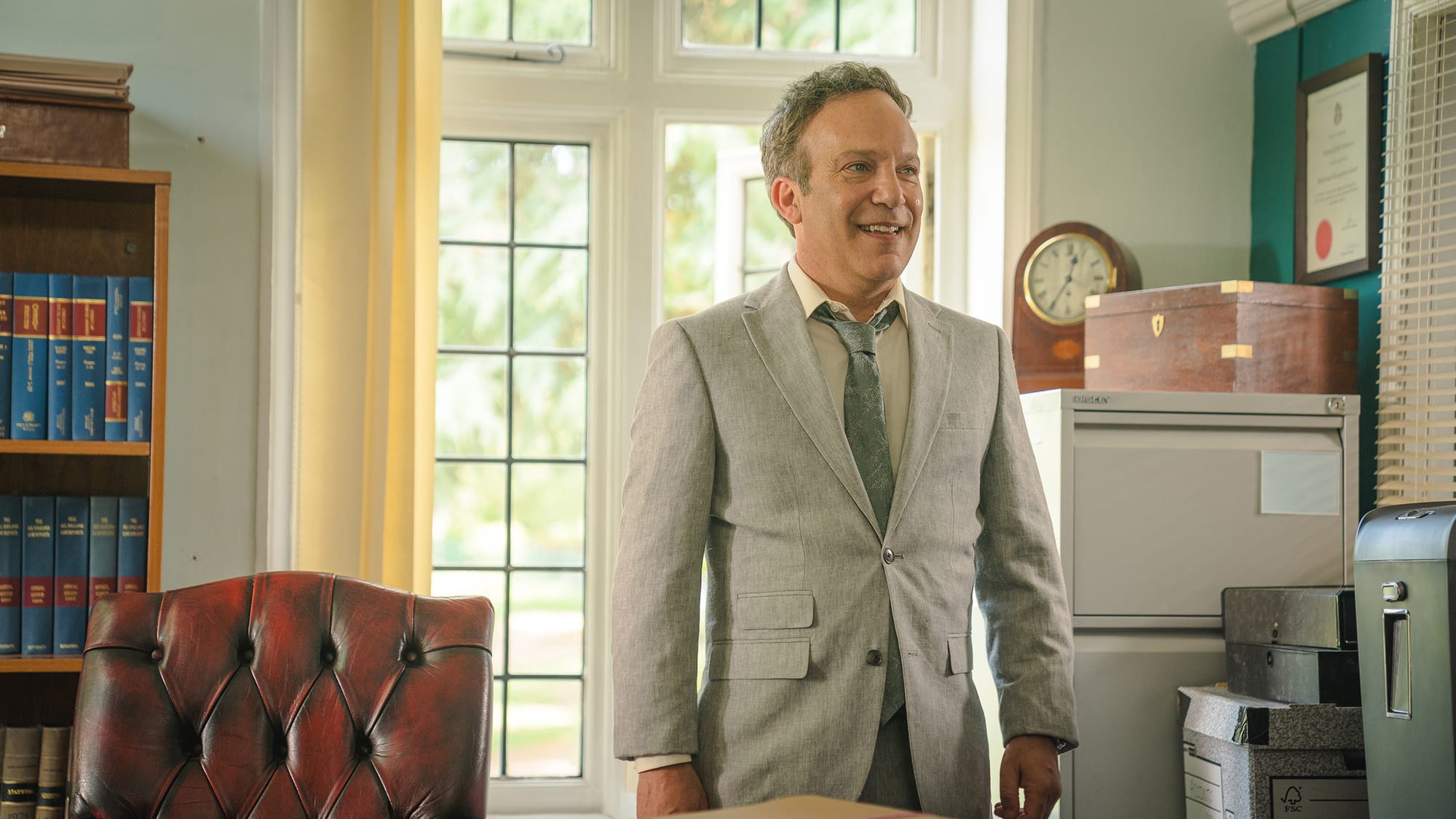 Mark Fleischmann as Giles Bishop in 'The Marlow Murder Club' Season 1