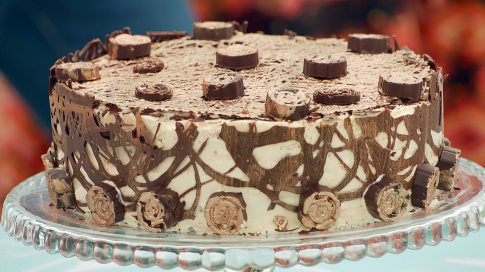 Illiyin’s&nbsp;‘Jewelry Box’ Showstopper from 'The Great British Baking Show's Season 15 Desserts Week&nbsp;