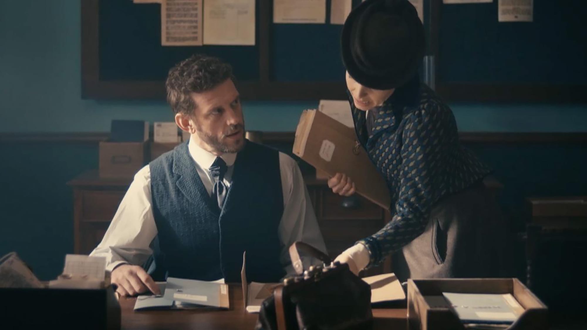 Kate Phillips and Tom Durant Pritchard in "Miss Scarlet' Season 5