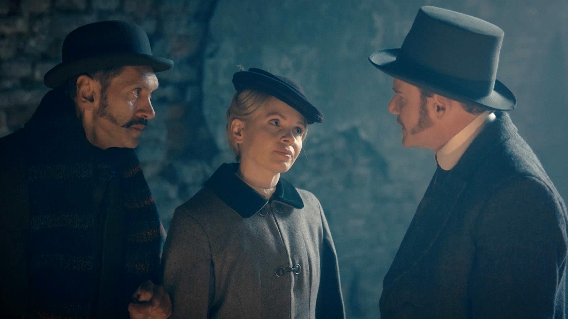Paul Bazely, Kate Phillips, and Felix Scott in "Miss Scarlet" Season 5