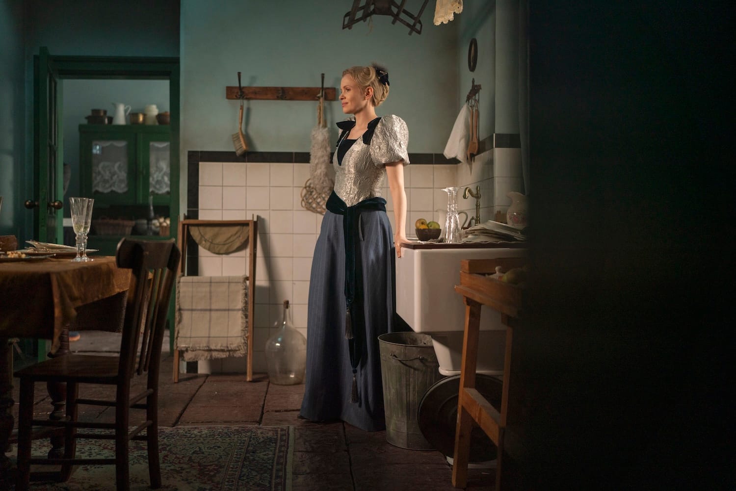 Kate Phillips in "Miss Scarlet' Season 5