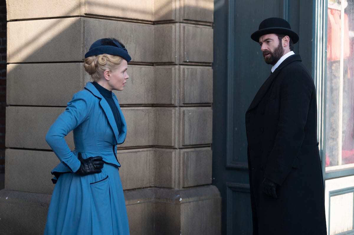 "The Heir" Offers Eliza a Life Changing Payment on 'Miss Scarlet & the Duke'