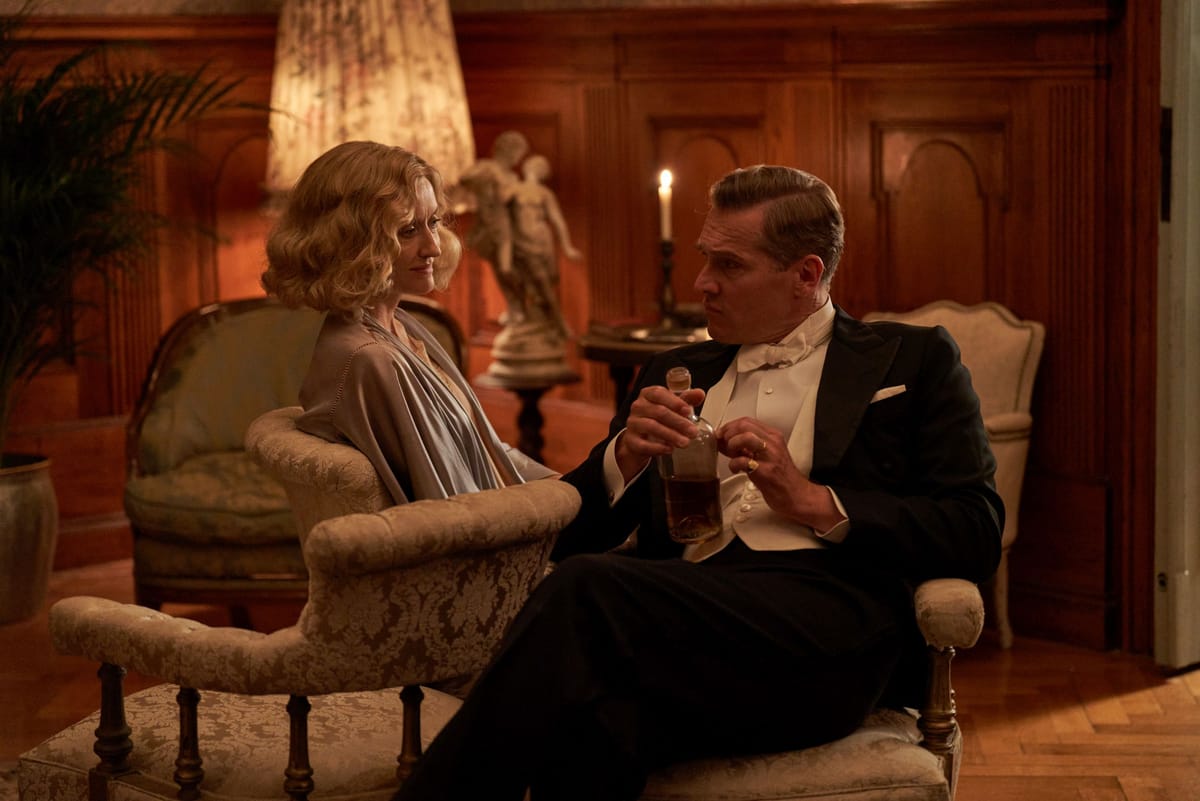 'Hotel Portofino' Comes Together for a Confession, a Concealment & a Consummation