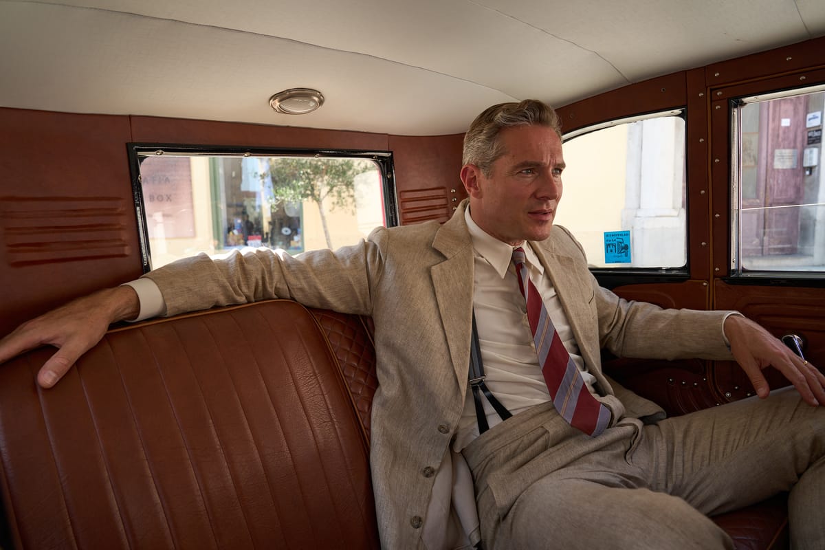 'Hotel Portofino’s Mark Umbers on What His Delightfully Dastardly Cecil Will Be Up To in Season 3