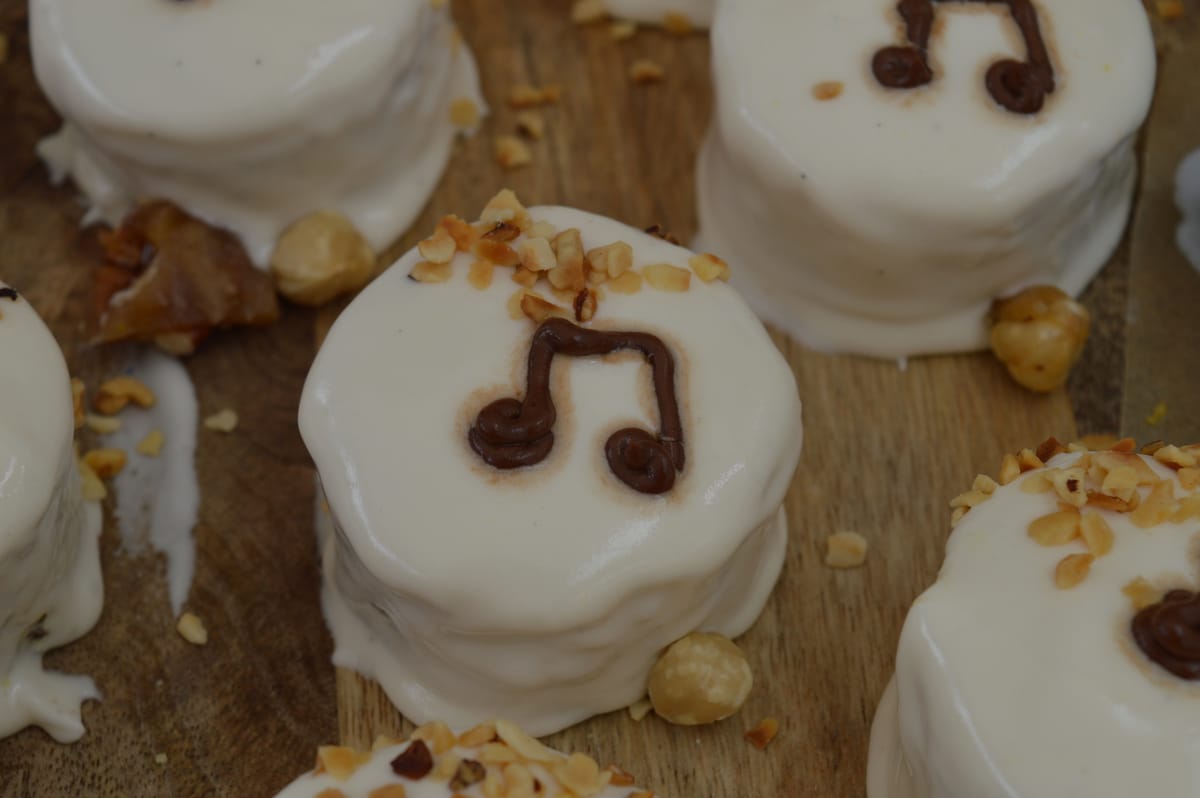 'The Great British Baking Show' Season 4 Episode 9: Patisserie Week