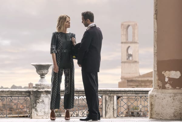 Acorn TV Renews 'Signora Volpe' For Season 2