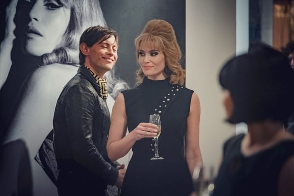 'Funny Woman's Finale Passes With Flying Colo(u)rs