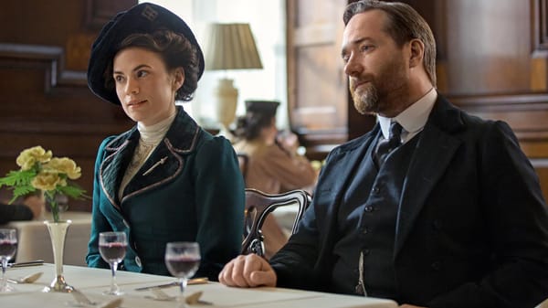 'Howards End' Moves One Step Forward, Two Steps Back When Opposites Attract