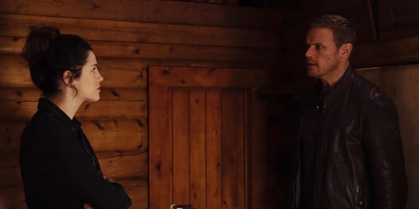 Sam Heughan & Jessica De Gouw Dig Into ‘The Couple Next Door’ Finale