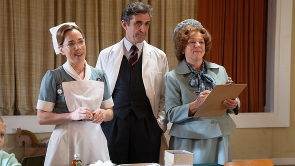 Jenny Agutter & Laura Main Talk 'Call the Midwife's' Emotional Midpoint