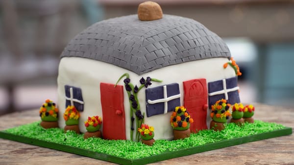 'The Great British Baking Show' Collection 10 Premiere Recap: Cake Week